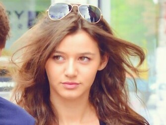 Eleanor Calder Wallpaper