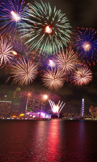 Fireworks HD Live Wallpaper For Android