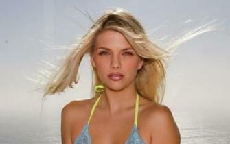Beautiful Blonde Wallpaper