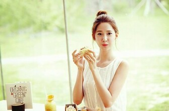 Snsd Yoona Innis Organic Green Cafe Wallpaper HD Hot Sexy Beauty