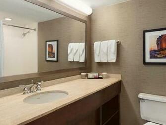 Embassy Suites By Hilton Baltimore At Bwi Airport In Md