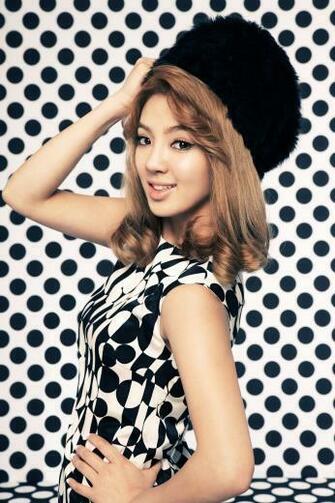 Hyoyeon Snsd Black White Style Wallpaper Artistic Gallery