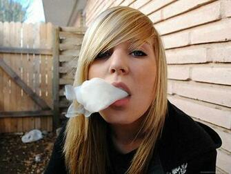 Scene Girl Smoking Wallpaper