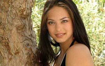 Kristin Kreuk Wallpaper Widescreen