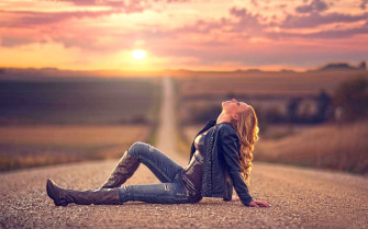 Top Sad Girl Full HD Wallpaper