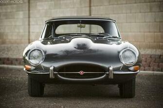 Jaguar Xke Series Roadster Classic Wallpaper