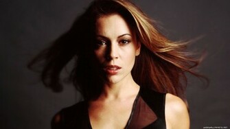 Alyssa Milano Wallpaper