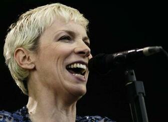 Annie Lennox Background