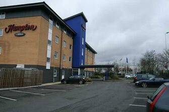 Holiday Inn Express Birmingham Nec Hotel In HD Wallpaper