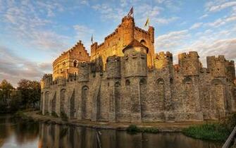 Desktop Wallpaper Castles In HD