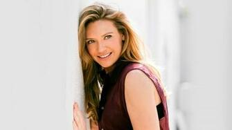 Anna Torv Wallpaper X Net