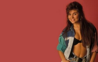 Tiffani Amber Thiessen Wallpaper