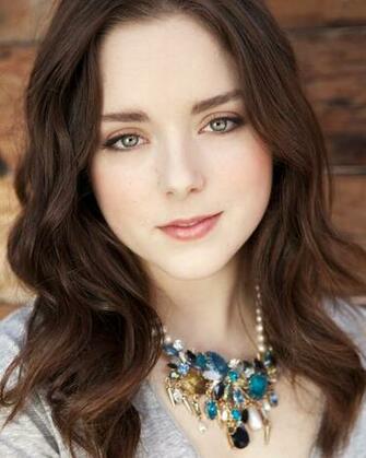 Madison Davenport Wallpaper Photo Shared By Jennette2 Fans Share