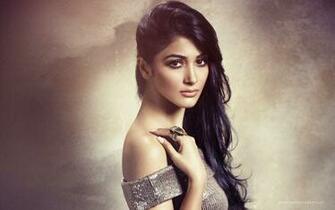 Pooja Hegde Bollywood Actress Wallpaper HD