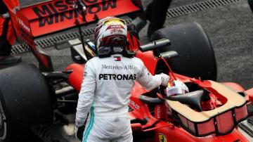 Lewis Hamilton To Ferrari For Could Sign Mercedes