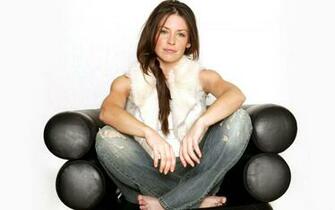 Evangeline Lilly Wallpaper Wall Paper