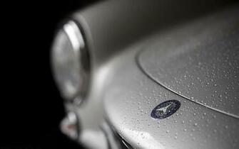 Automotive Wallpaper Desert Motors