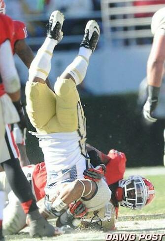 Alec Ogletree S Body Slam Against Gt Georgia Football