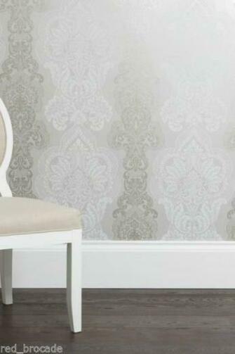 Feature Wallpaper Kingsbury Natural Cream Silver Pewter Damask Ornate