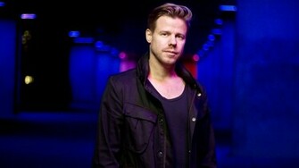 Ferry Corsten Backdrop Wallpaper