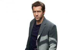 Ryan Reynolds Wallpaper Background