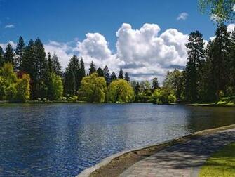 Deschutes River Bend Oregon By M Faccone