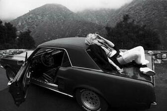 Smoking Women Cars Pot Grayscale Monochrome Girls With