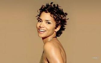 Halle Berry Desktop Wallpaper In Widescreen HD