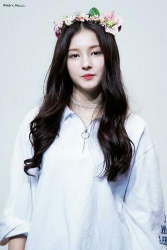 Windy S On Nancy Momoland