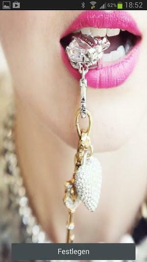 Bigger Bling Girl Live Wallpaper For Android Screenshot