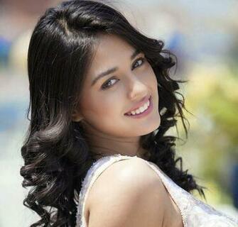 Disha Patani Pic16 5k Ultra HD Wallpaper Spark Of Reality