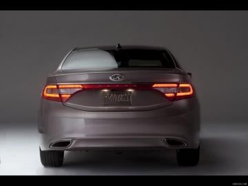 Hyundai Azera Rear Wallpaper