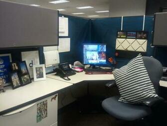 Cubicle Wallpaper