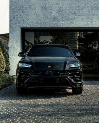Lamborghini Urus Pictures Image
