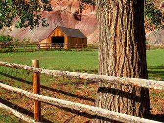 Fruita Barn Capitol Reef National Park Utah Amazing