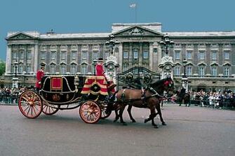 Buckingham Palace Photos Wallpaper