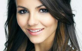 High Resolution Wide Hollywood Female Celebrities Wallpaper