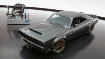 Hellephant Supercharged Hemi And Dodge Charger At Sema