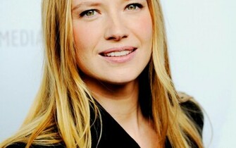 Anna Torv Wallpaper