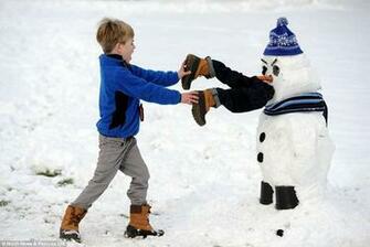 Creative Funny Snowman Pictures For Winter Fun Snappy Pixels