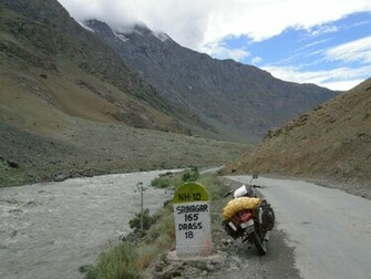 Srinagar Kashmir Amarnath Yatra Dal Lake