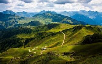 Daily Wallpaper Green Mountain Road I Like To Waste My Time