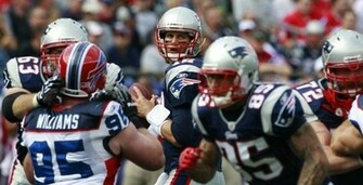 Bradydropback Danny Woodhead Wes Welker Photo Shared By Lucine Fans