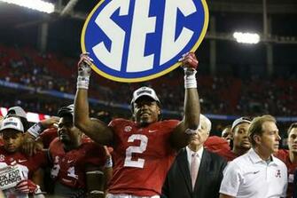 Derrick Henry Celebrates After Alabama Defeated Florida In The