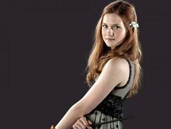 Bonnie Wright Wallpaper