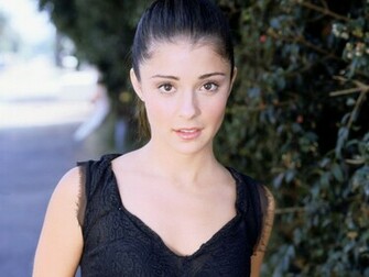 Shiri Appleby New Photoshoot HD Wallpaper