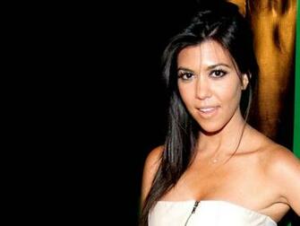 Kourtney Kardashian Hq Wallpaper
