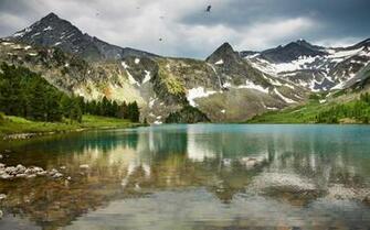Lake Under The Mountain Screensaver Best Screensavers