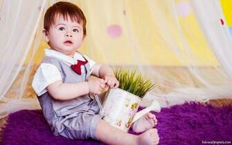 Cute Baby Boy Wallpaper