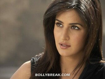 Katrina Kaif Cute Face Wallpaper Jpg